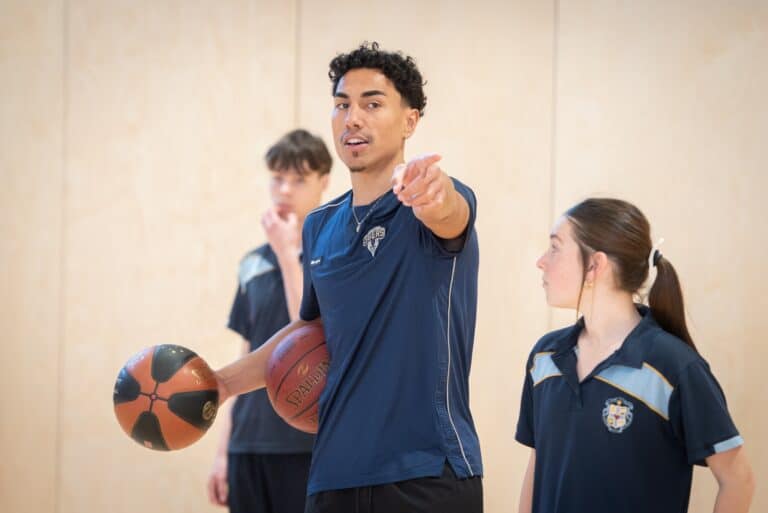 545630994_1335792585223165_3514969952197935922_n