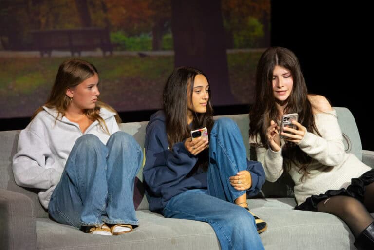 Stage 1 Dance and Drama students join for ‘Me, My Selfie & I’ performance