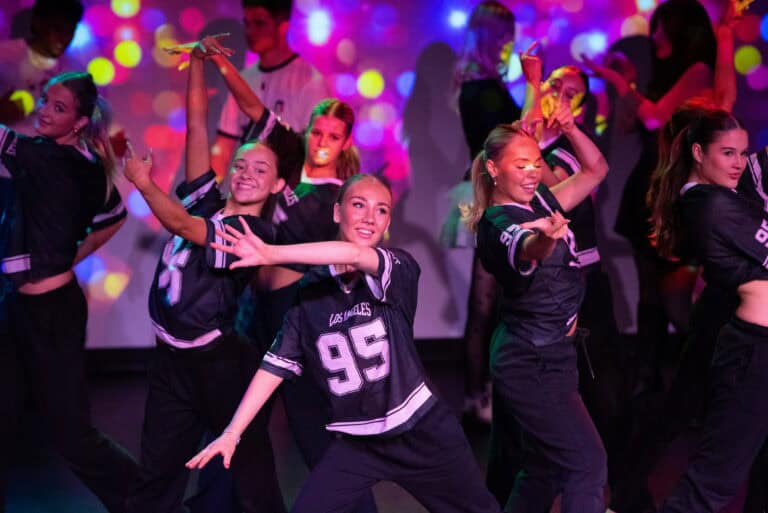 Stage 1 Dance and Drama students join for ‘Me, My Selfie & I’ performance