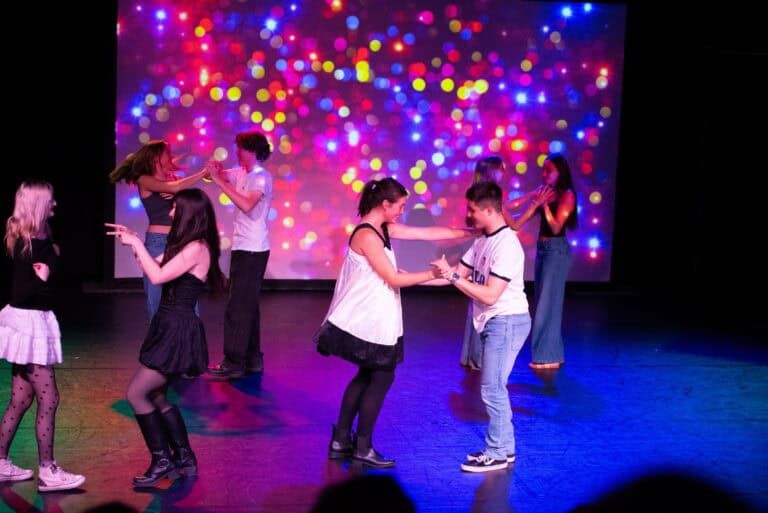 Stage 1 Dance and Drama students join for ‘Me, My Selfie & I’ performance